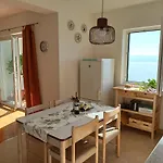 Apartament Lemon No. 205 *